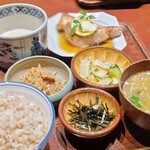 大黒屋 - 