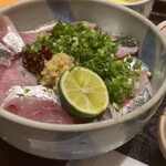 丸新 - 「アジたっぷり丼」(税込1,880円)