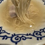 豚そば月や 福岡空港店 - 