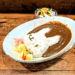 318520444 - うさカレー