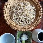 吟八亭 やざ和 - せいろ登場