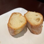 伊・食・旬 イガッタ - ★コース（3750円税込）グラスワイン赤（150円税込）バケット（2個・80円税込）★