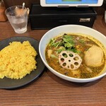 薬膳スープカレー・シャナイア - 