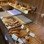 Boulangerie Queue - 