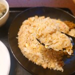 熟成田舎味噌らーめん 幸麺 - 香ばしい炒め具合が抜群⭕️チャーハンだけ食べに来ても良いレベル。