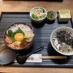 魚沼釜蔵 ぽんしゅ館 - 