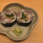 すしやのたい悟 - 大船渡からの鰯の磯辺巻きは、たいごさんのスペシャリテ