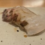 すしやのたい悟 - 真鯛の昆布〆