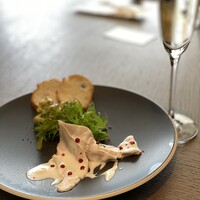 COLONIAL BEACH 横浜ハンマーヘッド - 