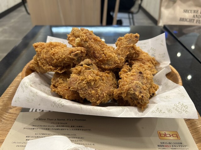 bb.q Olive Chicken Cafe Hiruzuoku Tokushige Gardenzu Ten