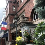 馬車道十番館 - 