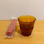 京氷菓 つらら - 最初に出てきた冷たいおしぼりと熱いお茶～!!( ^o^)ﾉ