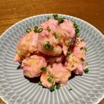 ピンクの和風エビマヨ