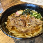 陽氣な狩人 - 肉うどん