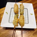 串カツとワイン 揚八 - 揚八ランチ(和牛、海老の紫蘇巻)