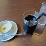 中国料理 天龍 - アイスコーヒー、杏仁豆腐