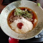 松花 - 料理写真:冷やし梅とろろそば