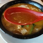 ワンタンメンの満月 - 