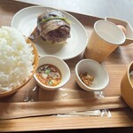 淡路牛肉巻きハンバーグ 今日は肉の日 - 