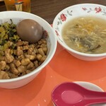 帆帆魯肉飯 - 