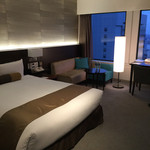 KEIO PLAZA HOTEL TOKYO - 