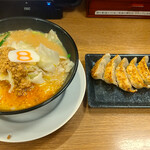8番らーめん - 