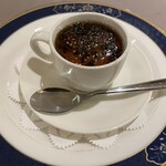 ラ・トリロジー - フォアグラのフラン トリュフのソース