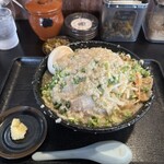無鉄砲しゃばとん - 豚そば　野菜普通、ネギ多め、デキコテ