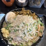 無鉄砲しゃばとん - 大蒜と高菜トッピング