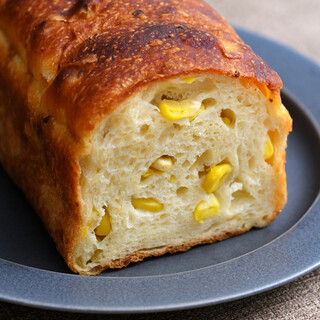 bricolage bread & co._1