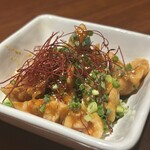 純系名古屋コーチン 鶏や なか山 - 選べるおつまみ鶏皮（スパイシー）