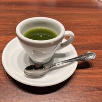 ジャッジョーロ銀座 - 食前茶