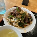 マーボー＆たんたん麺の店 シェ☆シェ - ゴロゴロのレバー！ステキ♡