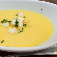 BISTRO FAVORI 代官山 - 