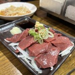 ハラミ家 笑源 - 和牛ハツ刺し