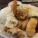 オリーブ・キッチン  - ライス大盛り