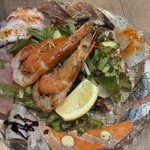 SEAFOOD STAND PACIOREK HANATARE みなとみらい一番街 - 