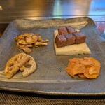 318573739 - 1回目のサーロインステーキと野菜焼き