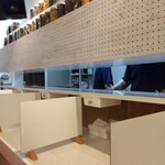 ラーメンStyle 丸ふ - 内観　カウンター１部