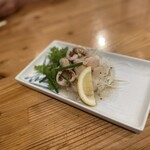 上州屋 - ホタテと新玉のサラダ