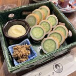 藁と瓶 赤星カツヲ - 