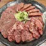 炭火焼肉 牛和鹿 - 