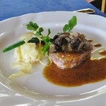 メインダイニングルーム 三笠 - 豚フィレマスタードソース（八重桜メインB選択）