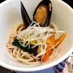 かに政宗 - 〆には「冷麺風蕎麦」〆前には写メには有りませんが「茶碗蒸し」も(*´艸｀*)