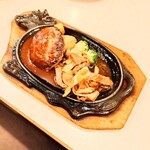 フォルクス - ■ ホリデーランチ A：ハンバーグ 170g + 切り落としビーフソテーランチ、2,728円