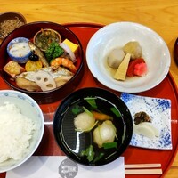 鉢の木 新館 - 