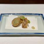 界 加賀 - 揚げ物
・ヤリイカの印籠揚げ
・磯部しんじょう信田揚げ
・南瓜と獅子唐の天麩羅 塩レモン