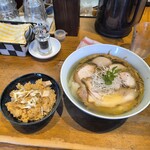 ラーメン屋 トイ・ボックス - 