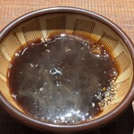 とんかつ ここまでやるか。 - 熱々ソースwithすりごま