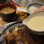 名古屋名物 みそかつ 矢場とん 矢場町本店 - 